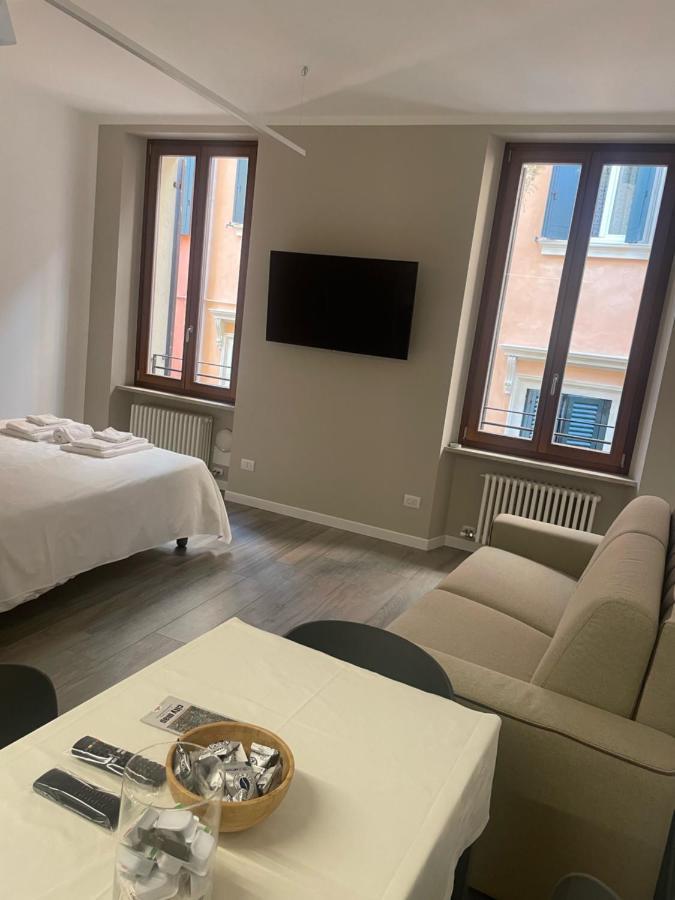 Residenza Della Samaritana Classici Verona Bagian luar foto